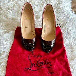 Christian Louboutin shoes, unique two colors, size 6